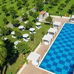 Utopia & Resort