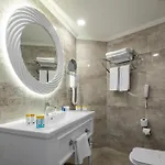 Resort Utopia & Avsallar