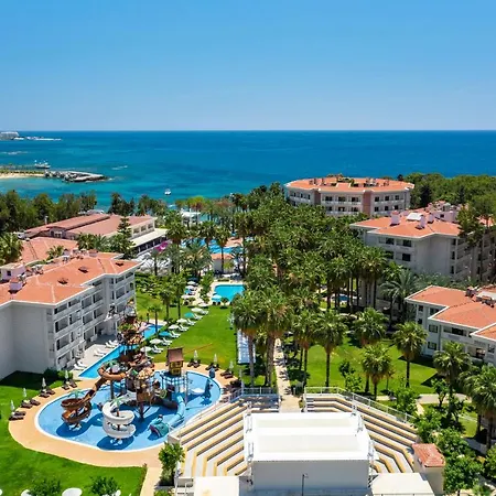 Utopia & Resort