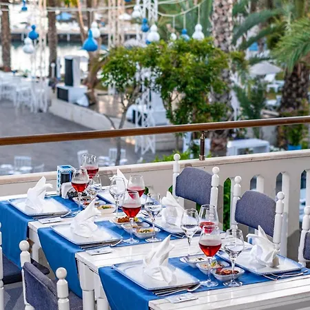 Utopia & منتجع أفسالاّر