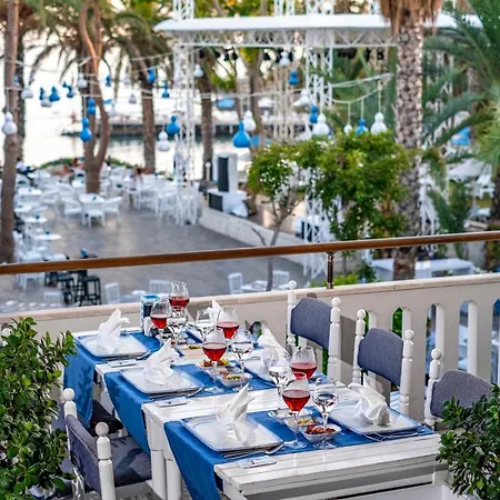 منتجع Utopia & أفسالاّر