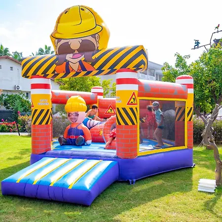 منتجع Utopia & *