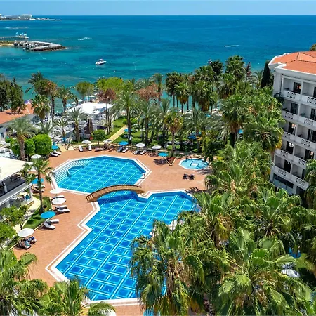 Resort Utopia &