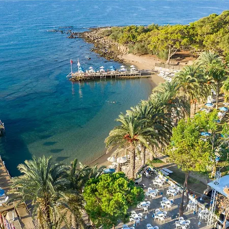 리조트 Utopia & 아브살라르