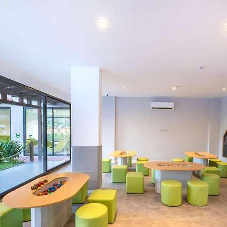 리조트 Utopia & *