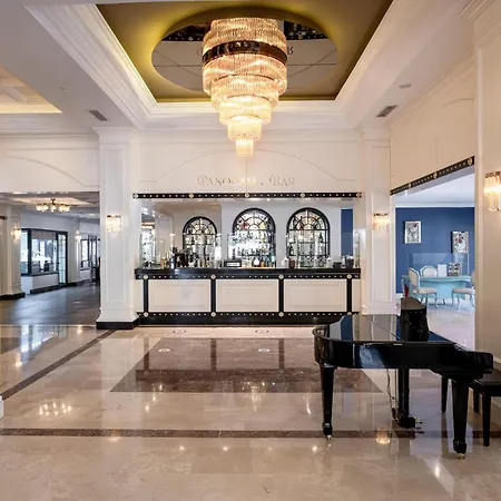 리조트 Utopia & *